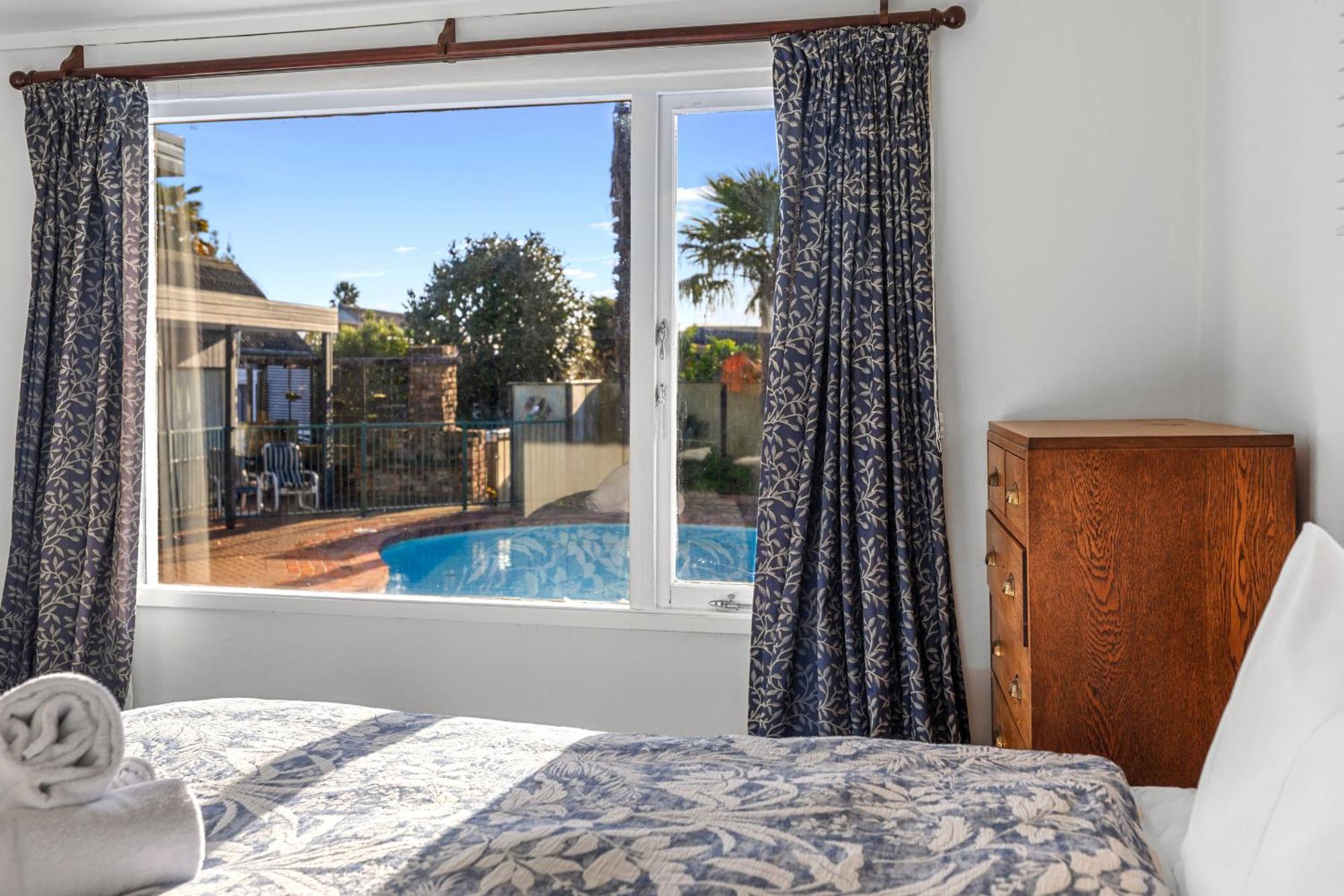 The Zen Hideout - Tauranga South Holiday Home Bagian luar foto
